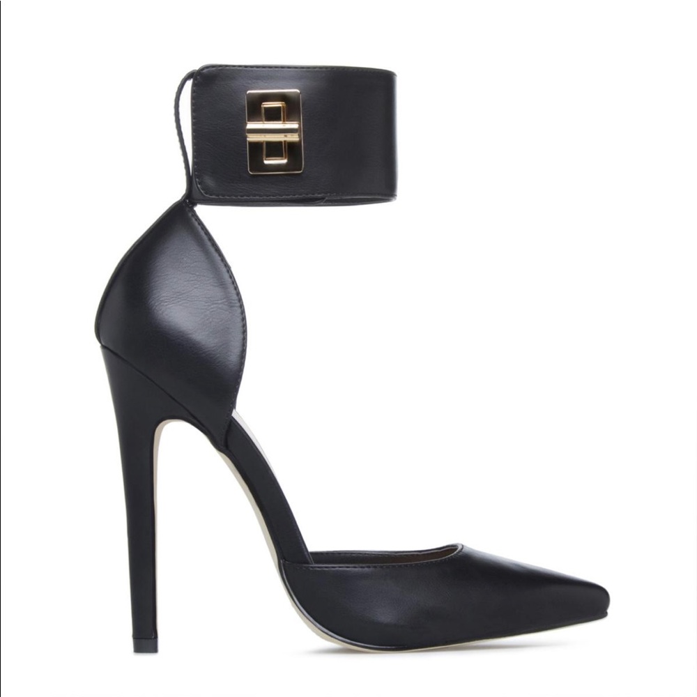 Black heels